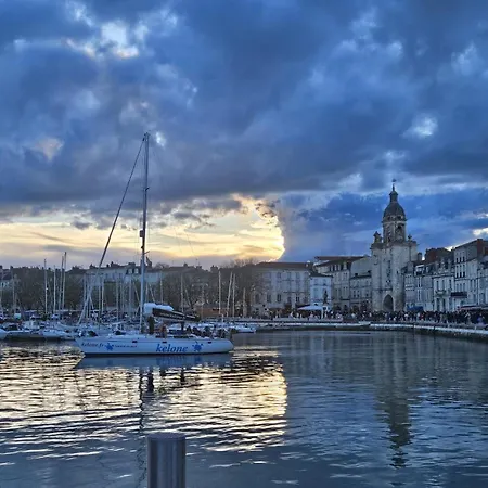 Spacious House In Near The Beaches Tatil Evi La Rochelle (Charente-Maritime)