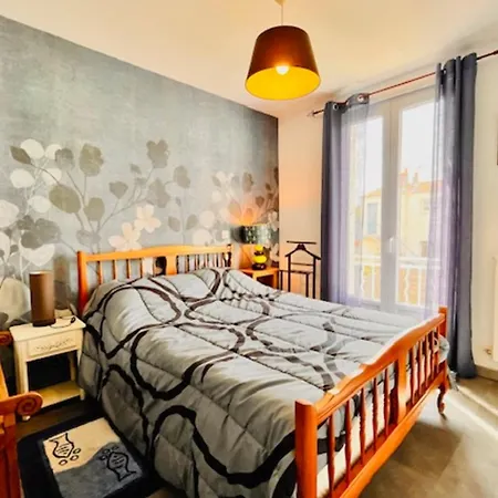 Σπίτι διακοπών Spacious House In Near The Beaches Λα Ροσέλ